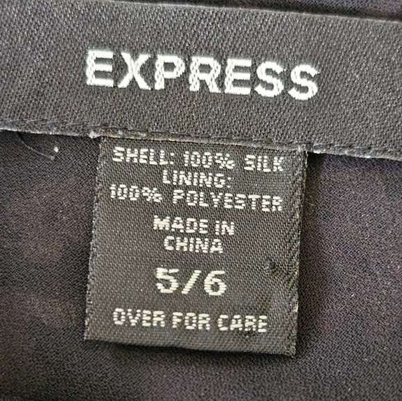 EXPRESS Floral Dress - Picture 3 of 4